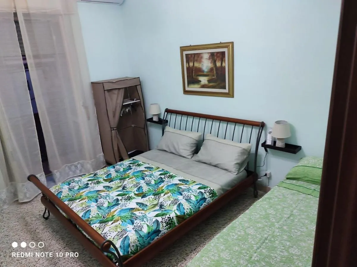 D&M21 Bed & Breakfast Naples